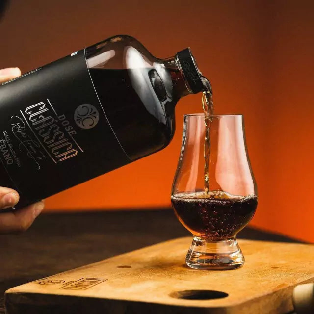 Cachaça Dose Clássica Edição Ebano 750ml