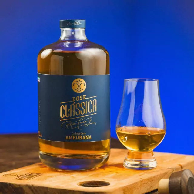 Cachaça Dose Clássica Amburana 750ml