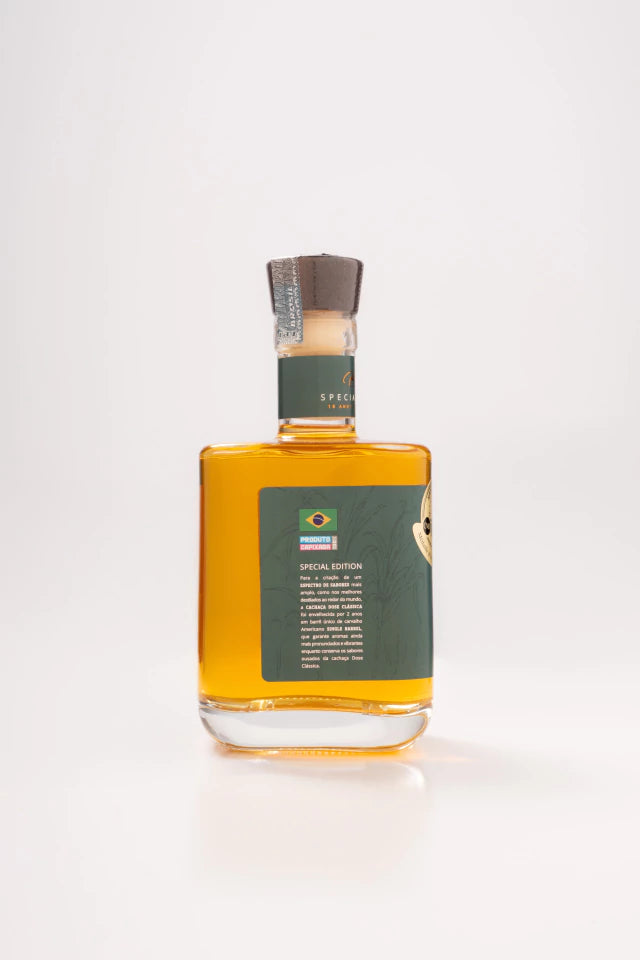 Cachaça Dose Clássica Carvalho Americano 700ml